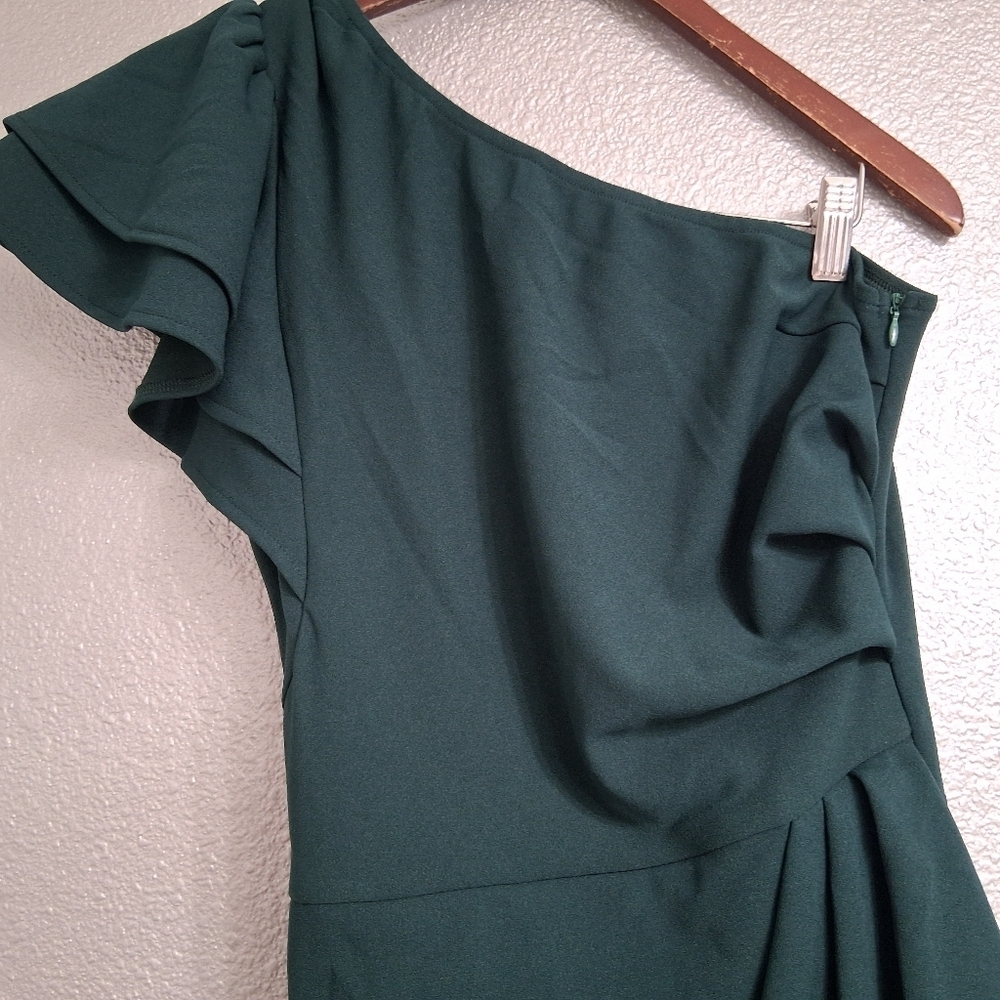 NWT BTFBM Forest Green One Shoulder Special Occasion Dress Size S - Picture 12 of 16
